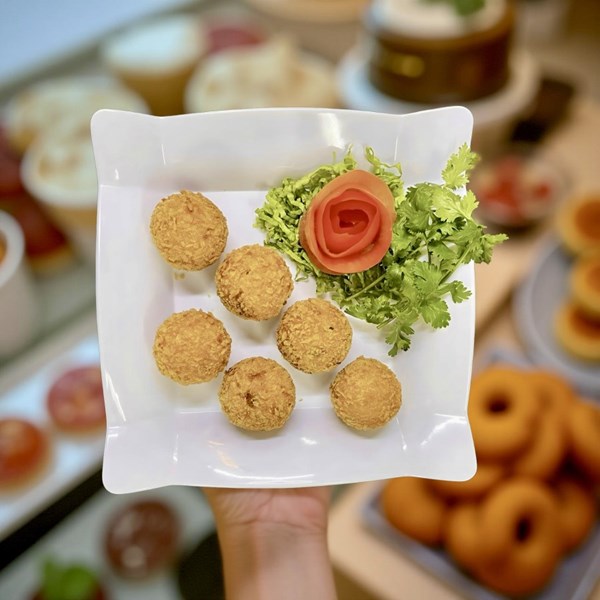 BÁNH BAO SAKE