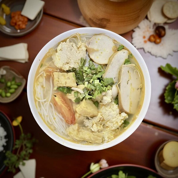 BÚN RIÊU